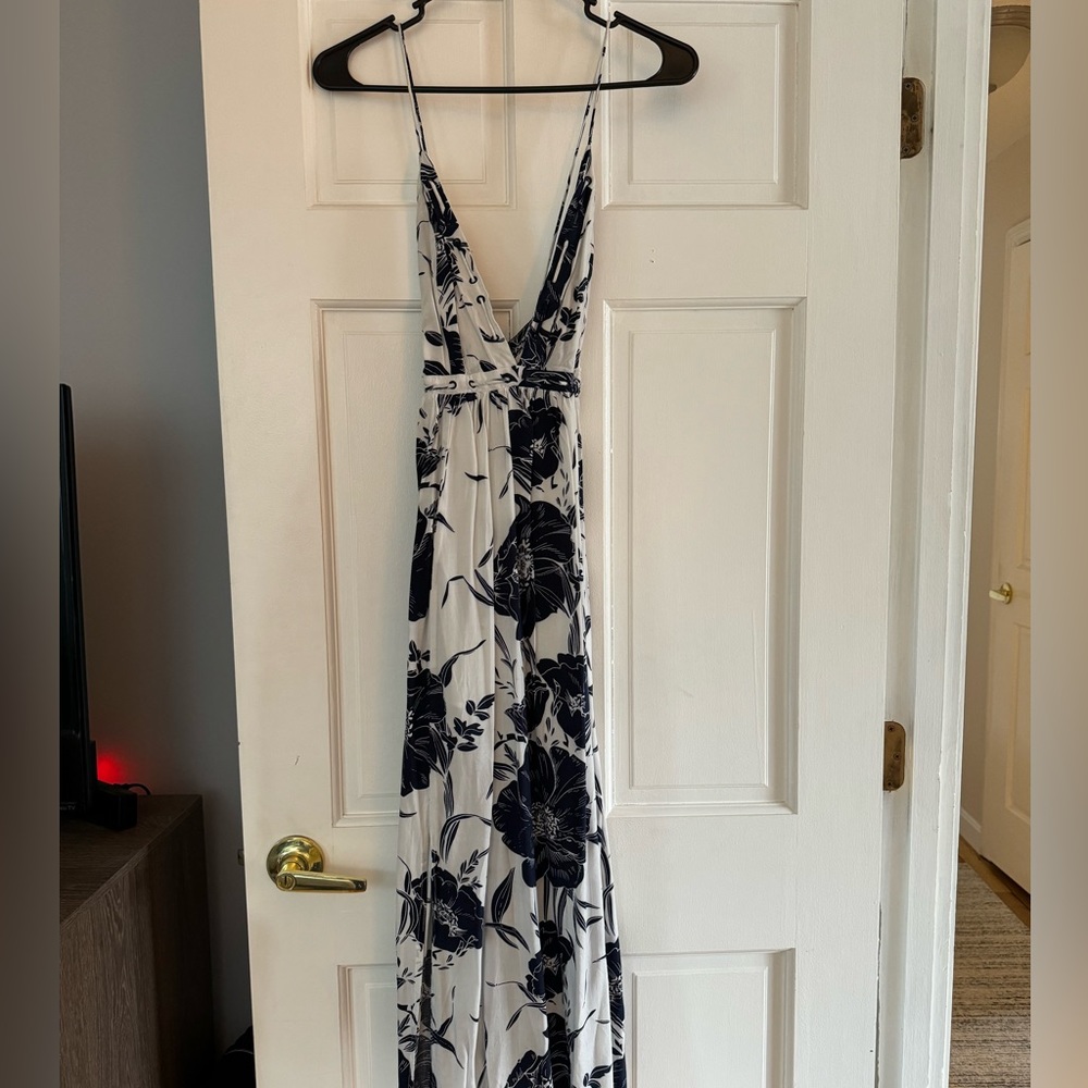 Sundress 3/4 length, cross back